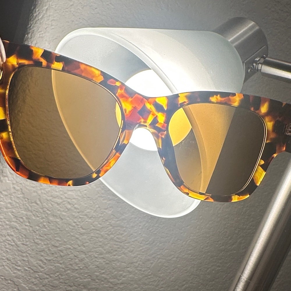 Versace Brown Tortoise Sunglasses - Picture 7 of 14